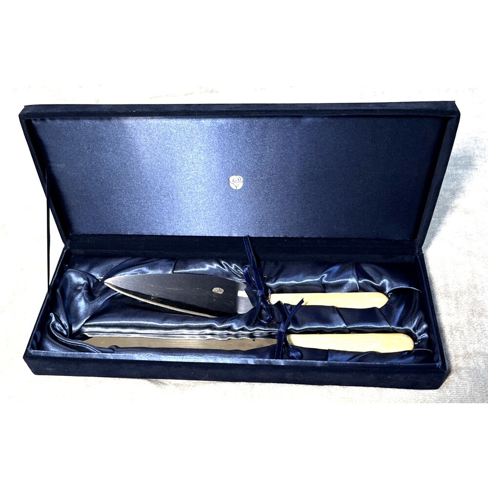 Vtg Cake Serving Set 2 Pc Gift Faux Ivory Resin Handles Navy Velvet Box Satin